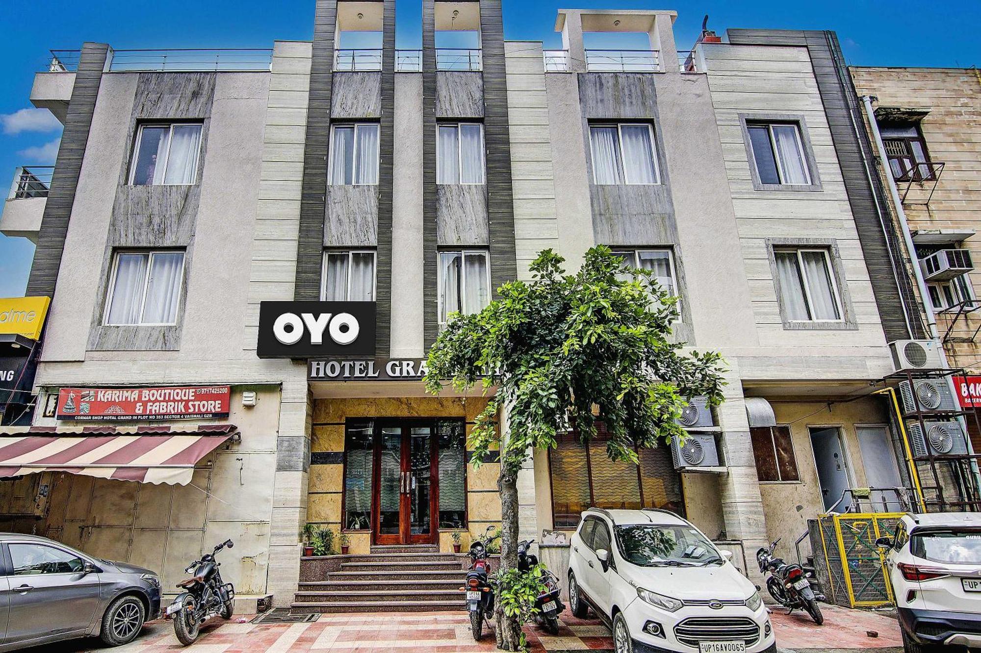 Townhouse Grand Inn Газиабад Екстериор снимка